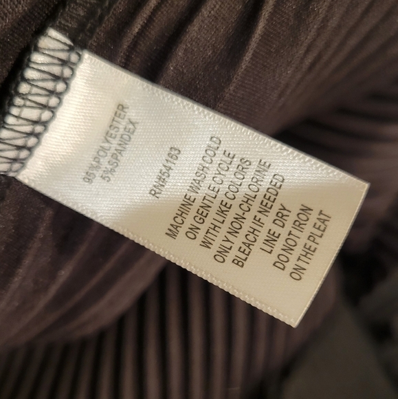 Marc Fisher Sleeveless Turtleneck Top Womens Size XL - Picture 6 of 6